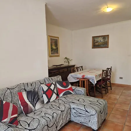 Casa Rosa Ad *